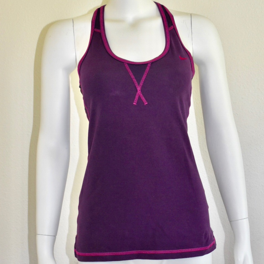 NIKE TOP